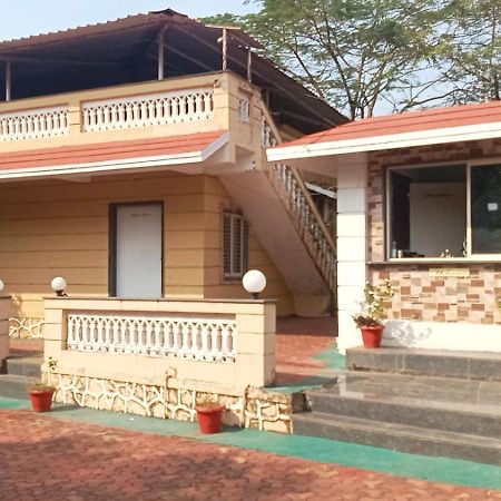 Giriraj Garden Resort Vagholi  Exterior photo